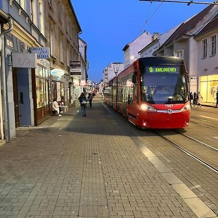 Bada Bing Plaza Apartment Bratislava Luaran gambar